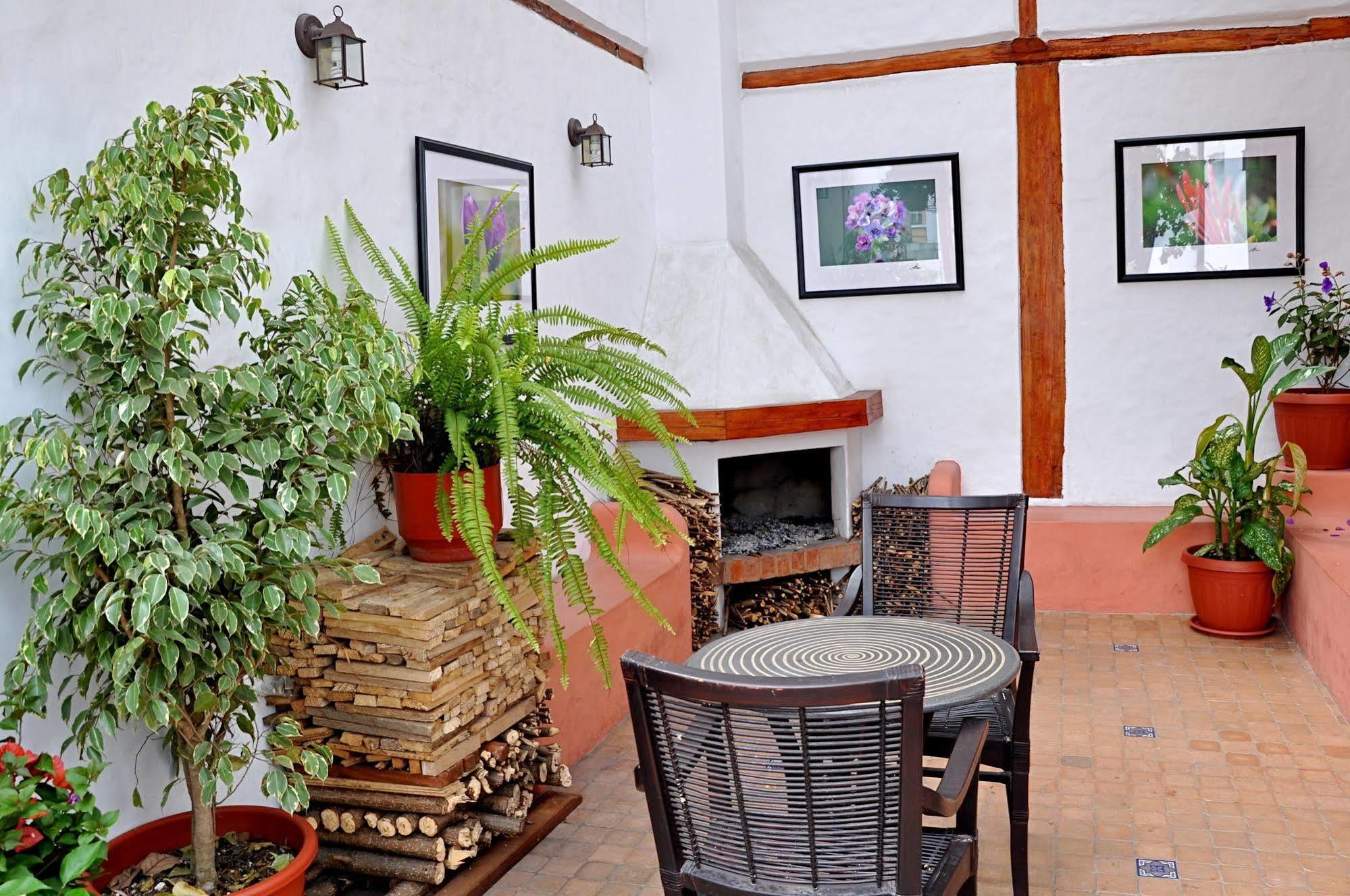 Boutique Hotel Casa Foch Quito Buitenkant foto