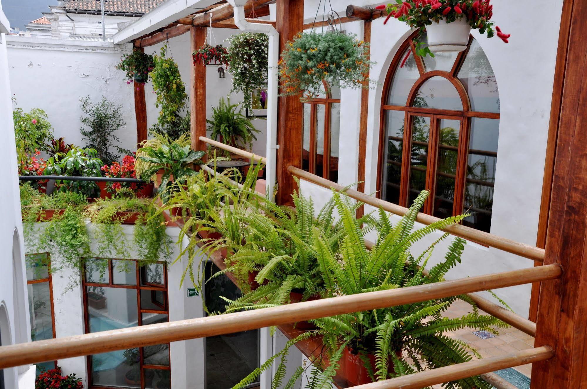 Boutique Hotel Casa Foch Quito Buitenkant foto